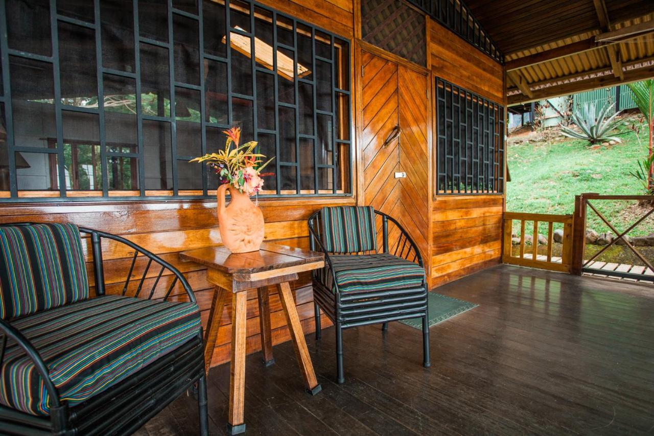 Pacific Edge Eco Lodge Домінікаль Екстер'єр фото