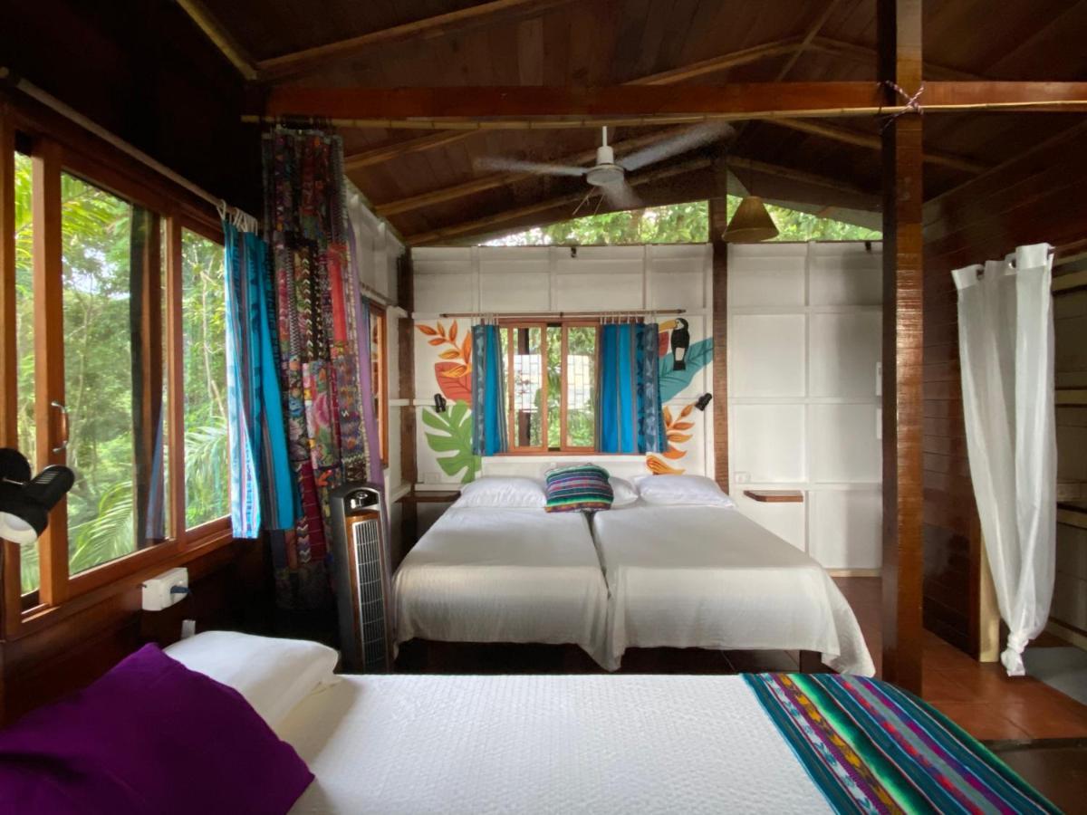 Pacific Edge Eco Lodge Домінікаль Екстер'єр фото
