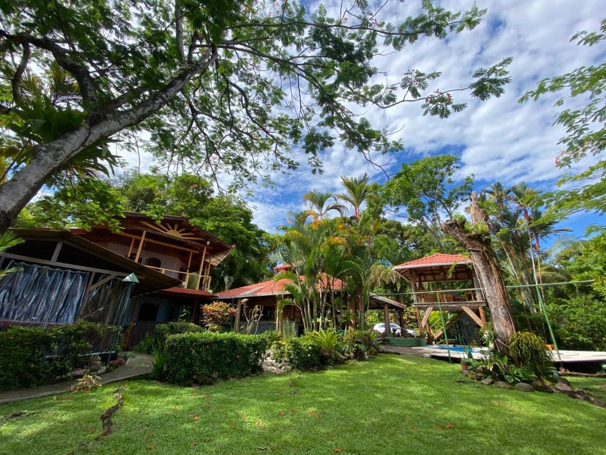 Pacific Edge Eco Lodge Домінікаль Екстер'єр фото